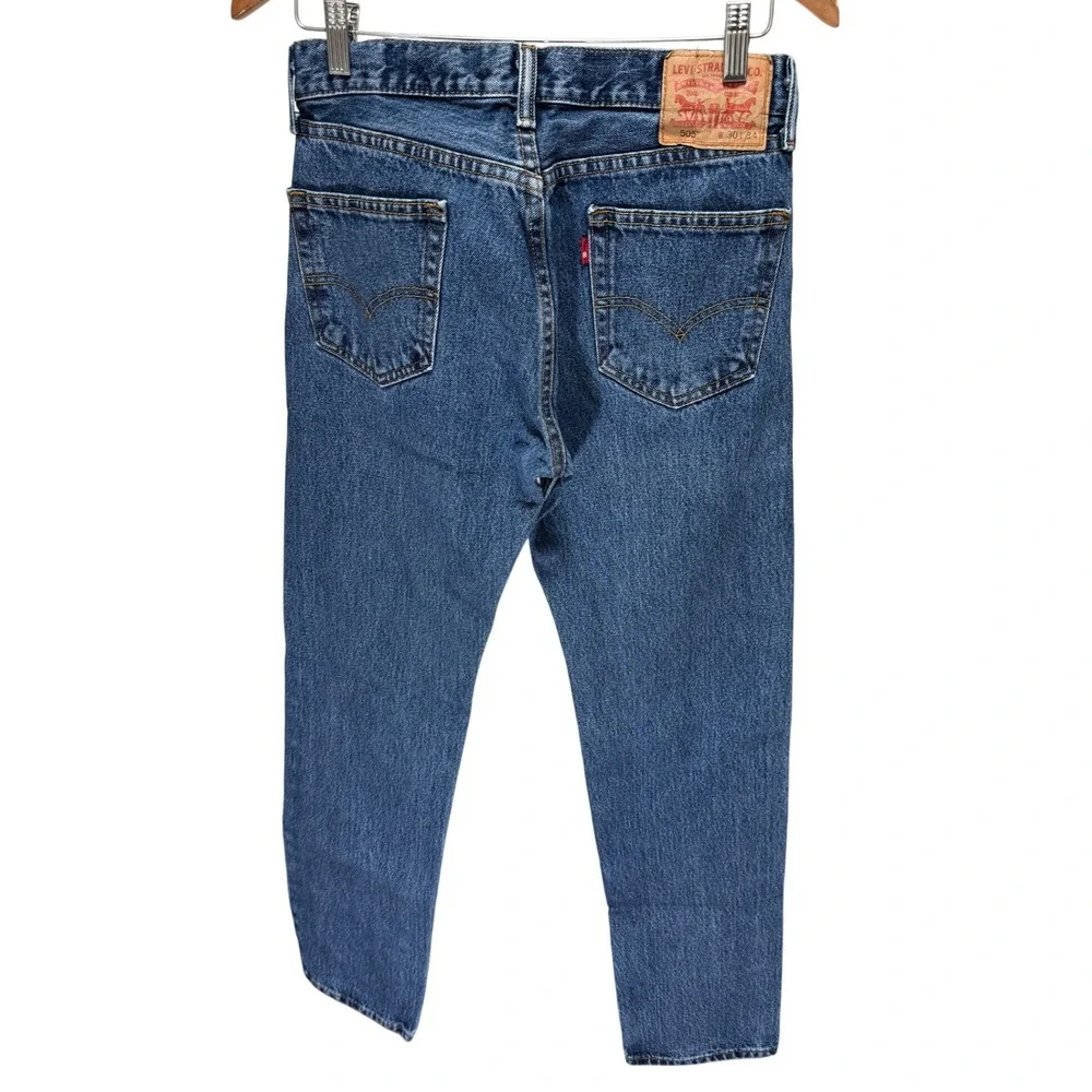 Levi's Jeans Mens 30x32‎ Blue 505 Regular Fit Straight Leg Medium Wash Denim